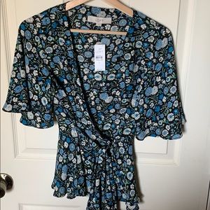 LOFT - Short sleeve floral wrap peplum top - NWT